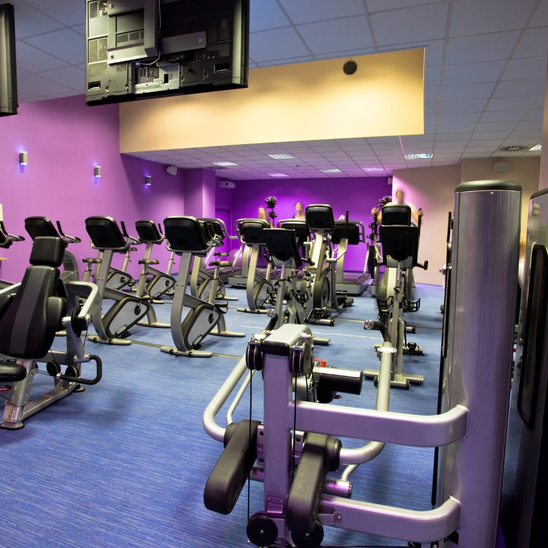 fitness center
